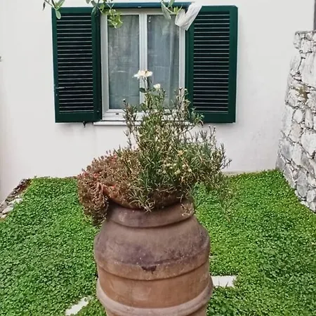 La Piazzetta Di Gra E Baldo Lägenhet